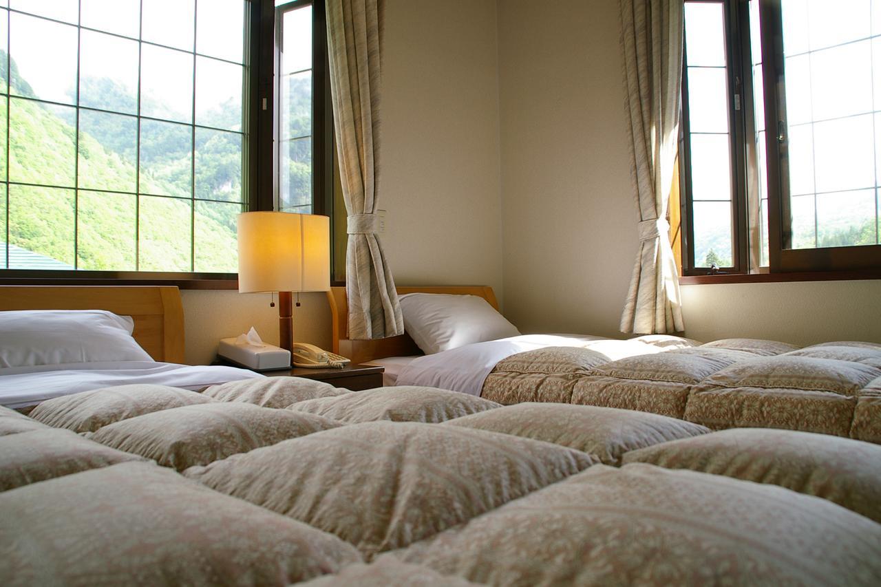 Resort Inn Chirorian Takayama (Gifu) Eksteriør bilde